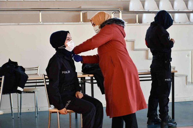 Polis Adaylarına Covid-19 Aşısı Uygulandı