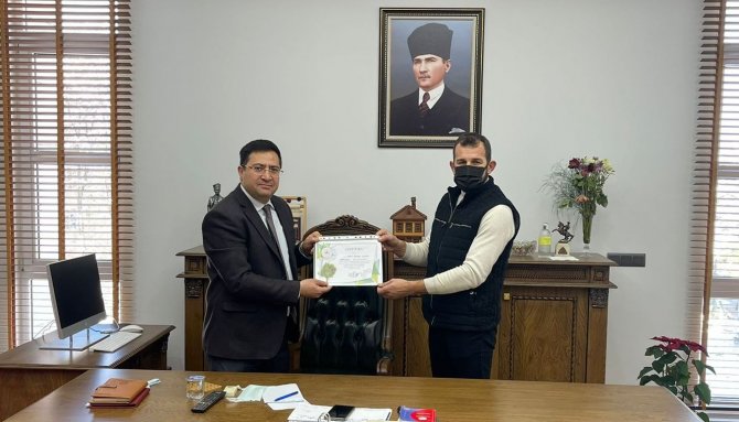 Muhtarlara Dikili Ağaç Sertifikası