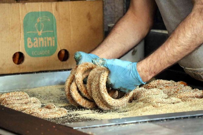 Samsun’da Simide Büyük Zam: Fiyatı Ekmeği Solladı