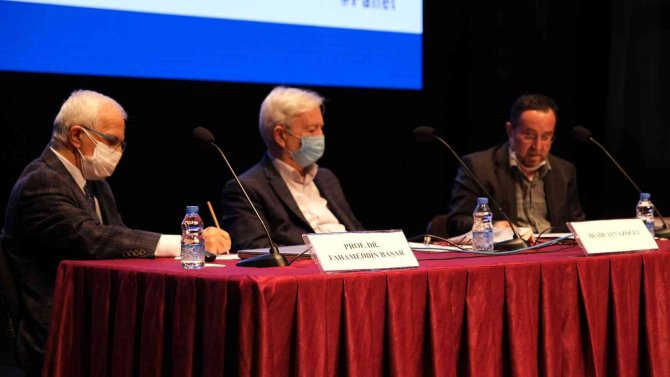 Cumhuriyet Tarihimizin Kutublarından: Ord. Prof. Mükrimin Halil Yinanç, Vefatının 60. Yılında Zks’de Anıldı