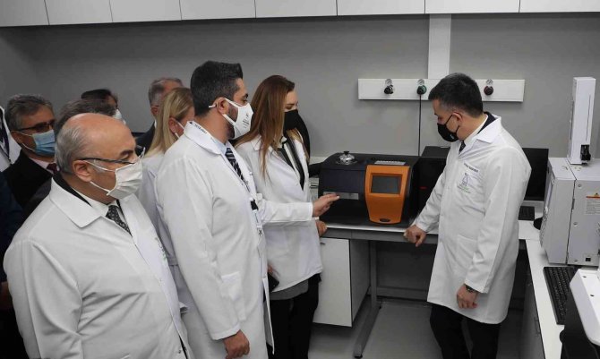 Bakan Pakdemirli: "Yeni Ekonomi Politikası Tarımın Girdi Maliyetlerine Yansımaya Başladı"