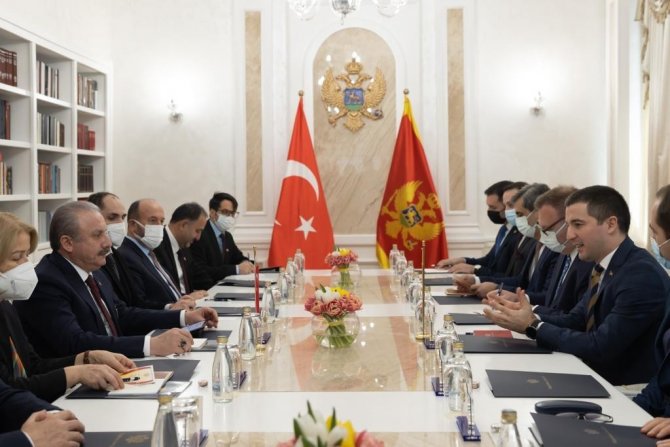 Tbmm Başkanı Şentop, Karadağ Karadağ Parlamento Başkanı Beçiç İle Görüştü