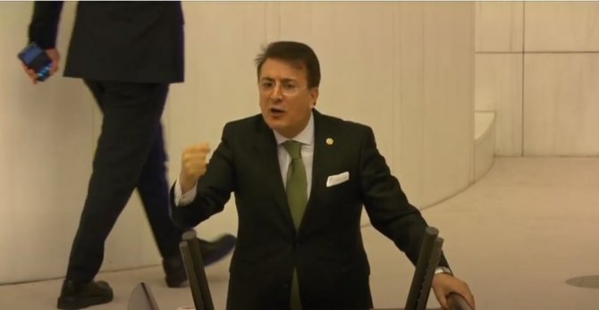 Aydemir Genel Kurul’da Yasa Teklifini Paylaştı