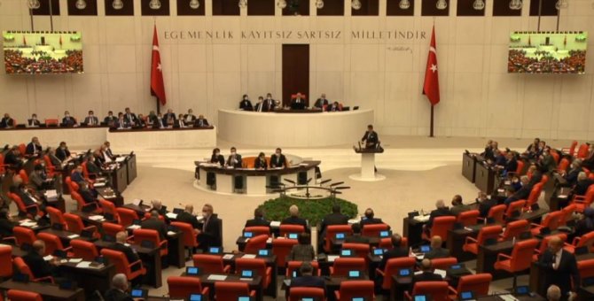 Aydemir Genel Kurul’da Yasa Teklifini Paylaştı