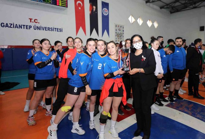 Gaün 2. Lig Henbol Müsabakalarına Ev Sahipliği Yaptı