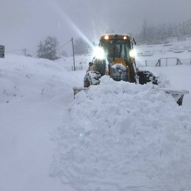 Zonguldak’ta 147 Köy Ulaşıma Kapandı