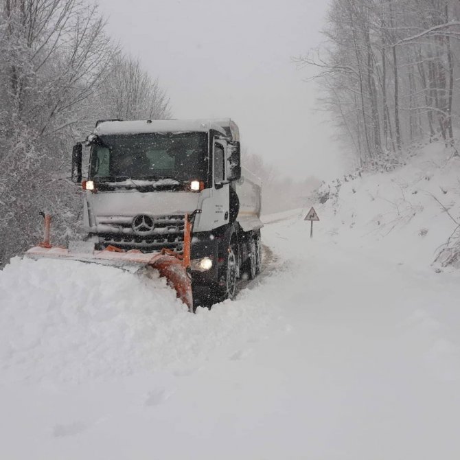 Zonguldak’ta 147 Köy Ulaşıma Kapandı