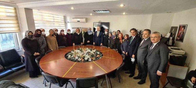 Bakan Karaismailoğlu: “Türk Parasının Değerinin Artmasından Üzülen Bir Kişiden Vatana Millete Hayır Gelmez”