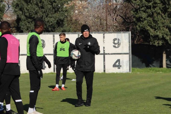 Altay’da Kasımpaşa Maçı Hazırlıkları Tamamlandı