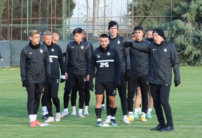 Altay Ve Kasımpaşa, 57 Yıl Sonra Süper Lig’de Karşılaşacak