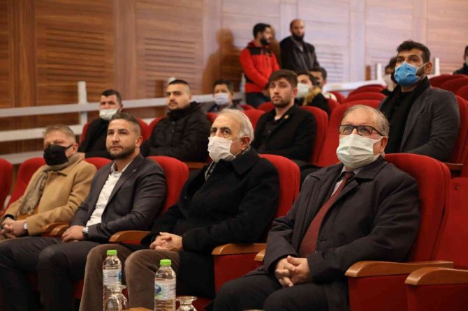 “Dijital Gelecek Bizim Elimizde”