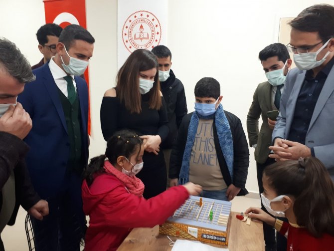Kahev Batman’da Akıl Ve Zeka Oyunları Sınıfını Açtı