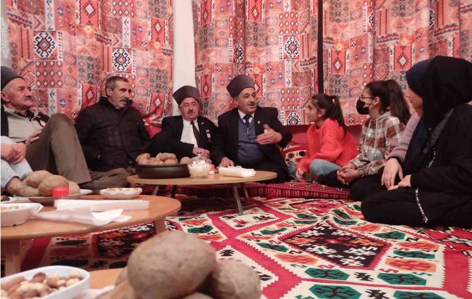 Bingöl’de Kıbrıs Gazileri, Çocuklara Anılarını Anlattı