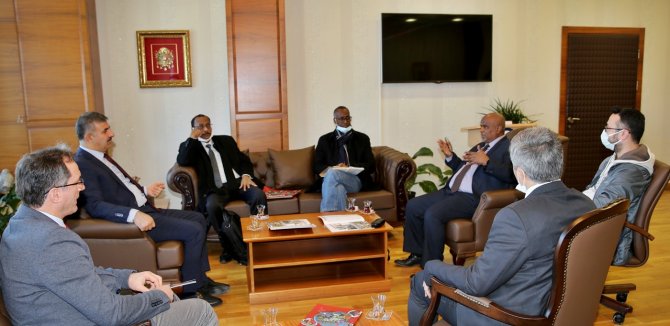 Cibuti Cumhuriyeti Heyetinden Çakü’ye Ziyaret