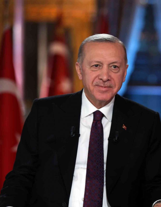 Cumhurbaşkanı Erdoğan: “Türk Lirası Mevduatlar 23,8 Milyar Liranın Üzerinde Arttı”