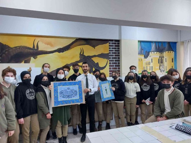 Liseli Öğrencilere Sanatsal Bilgiler Verildi