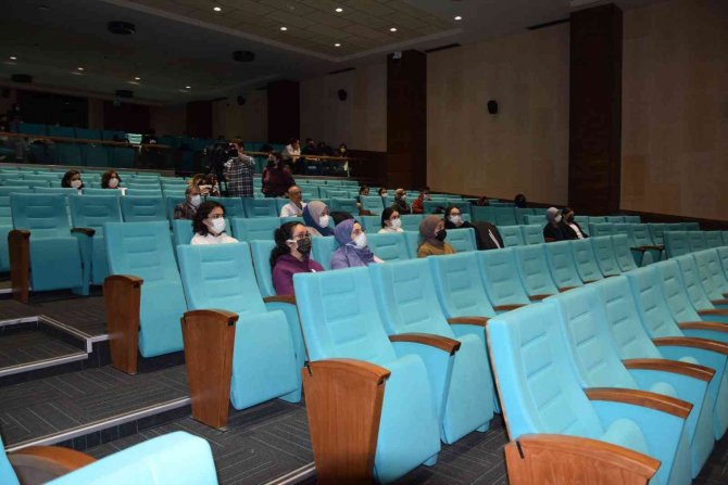 Çocuklarda Anestezi Anlatıldı