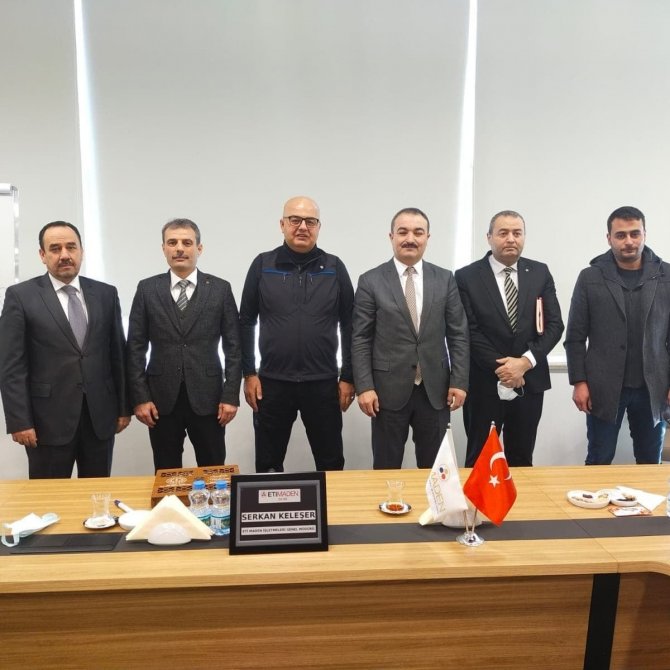 Emet’te Üniversite Sınavlarına Hazırlanan Öğrencilerin Ankara Gezisi