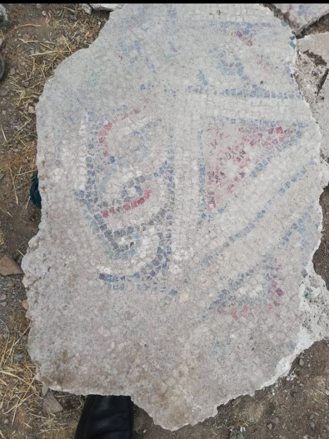 Kahramanmaraş’ta Temel Kazısında Bulunan Mozaikli Bölge Sit Alanı İlan Edildi