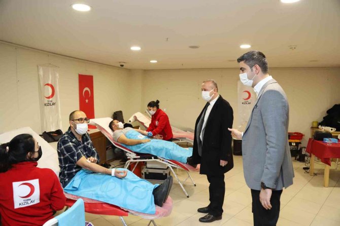 Kartal Belediyesi Ve Kızılay’dan Kan Bağışı Kampanyası