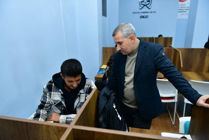 Başkan Çınar, Gençleri Ziyaret Etti