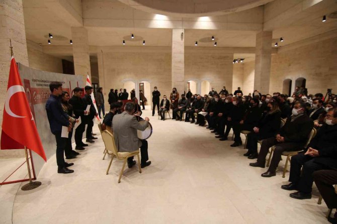 Kktc Cumhurbaşkanı Tatar, Ahi Evran Külliyesi’nde Gençlerle Bir Araya Geldi