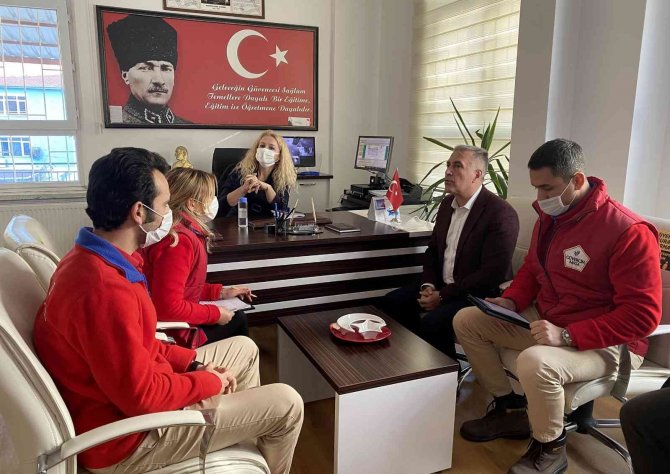 Kuşadası Belediyesi’nden Eğitime Destek