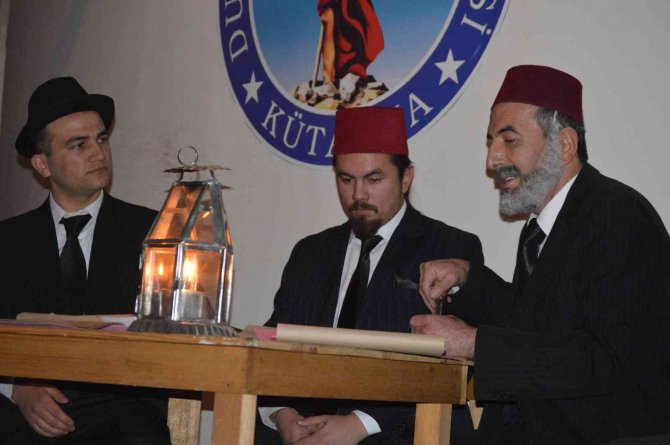 Doğum Yıl Dönümünde Sahnede Anıldı