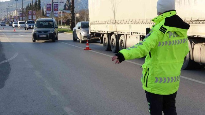 Karadeniz Sahil Yolu’nda ‘Drone’ Destekli Trafik Denetimi