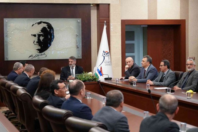 Özbekistan Heyeti Karabük Üniversitesi’ni Ziyaret Etti