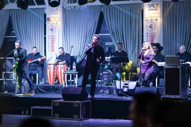 Özel Denizli Cerrahi Hastanesi 14. Yaşını Kutladı