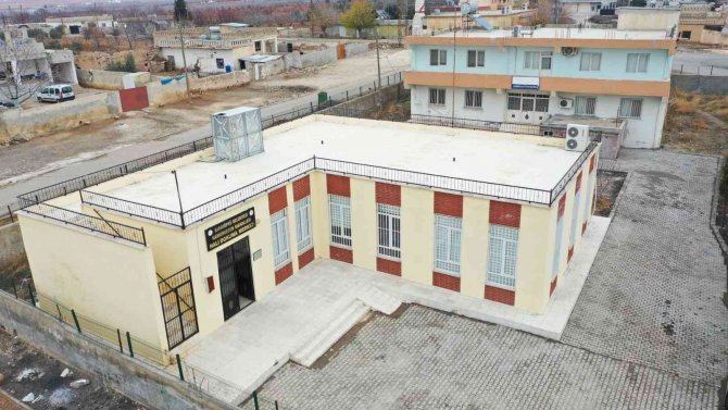 Şanlıurfalı Kadınlar El Emeği Halı Üretiyor