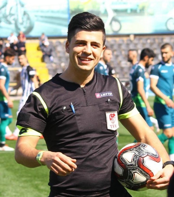 Sivas Hakemlere A Kalman Yolu Açıldı