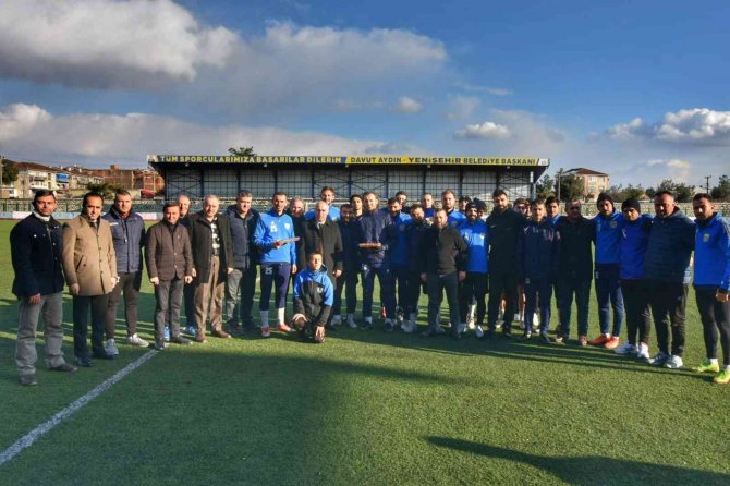 Yenişehir Belediyespor’da Yüzler Gülüyor
