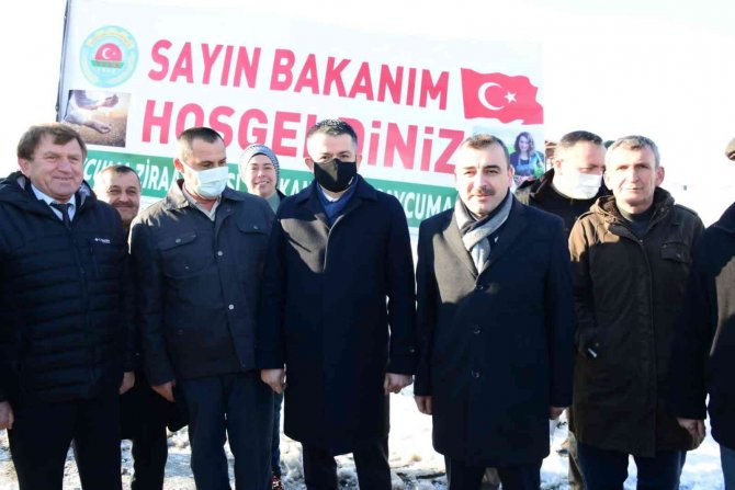 Tarım Ve Orman Bakanı Pakdemirli Protokol Tarafından Karşılandı