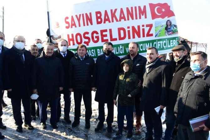 Tarım Ve Orman Bakanı Pakdemirli Protokol Tarafından Karşılandı