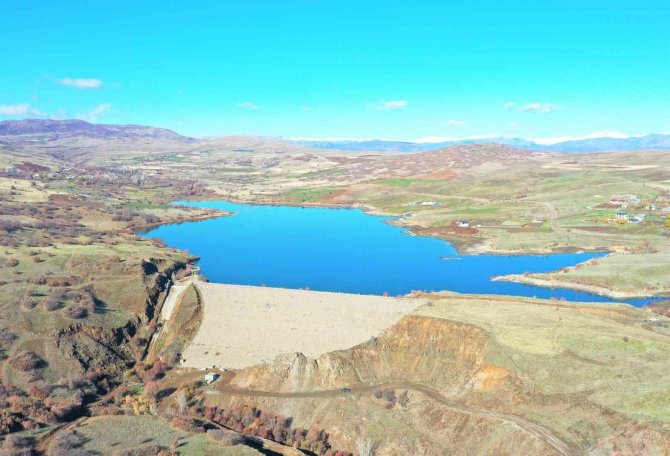 Tunceli Pertek Kacarlar Sulama İnşaatı Devam Ediyor