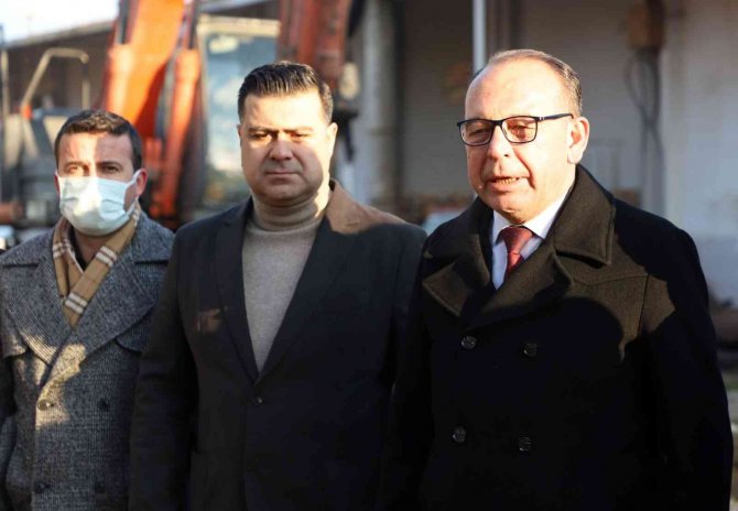 Gıda Çarşısı’nın 30 Yıllık Yol Sorunu Tarih Oluyor