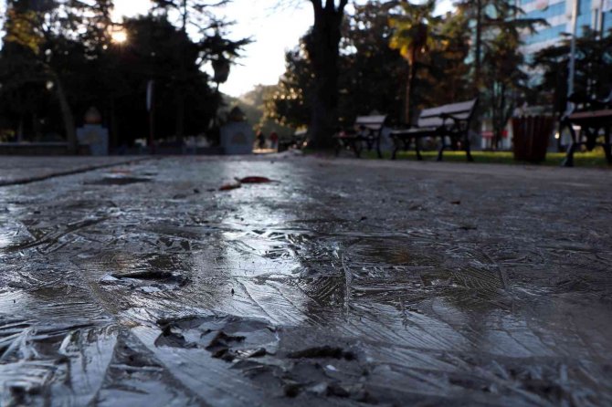 Samsun’da Ayaz Dondurdu