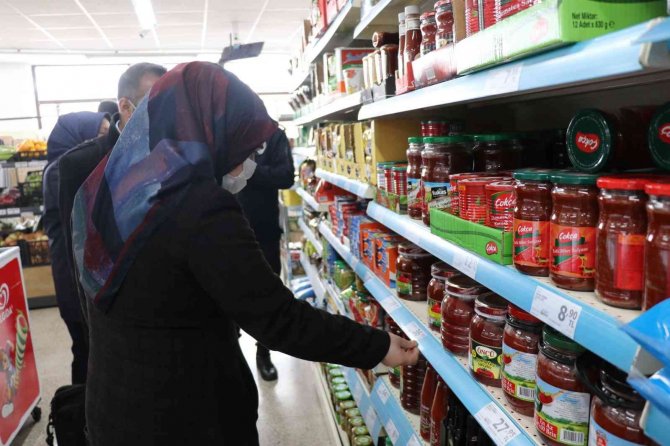 Edremit Belediyesinden "Fahiş Fiyat Ve Kur İndirimi" Denetimi