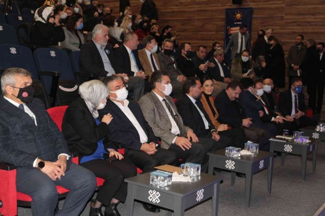 Ak Parti 2023 Seçimlerine Eğitimle Hazırlanıyor