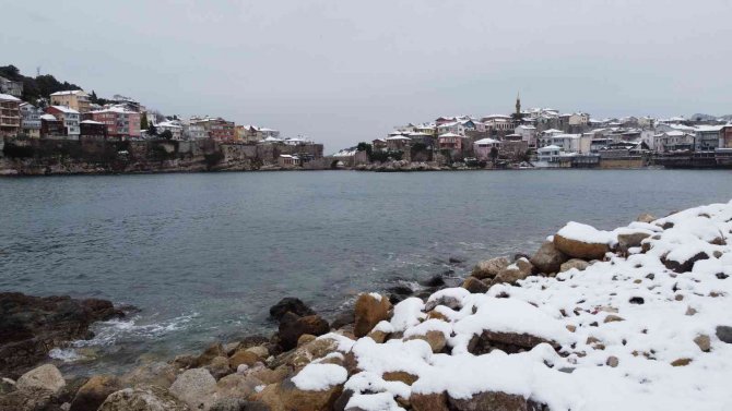 Amasra’da Kar Manzarası Havadan Görüntülendi
