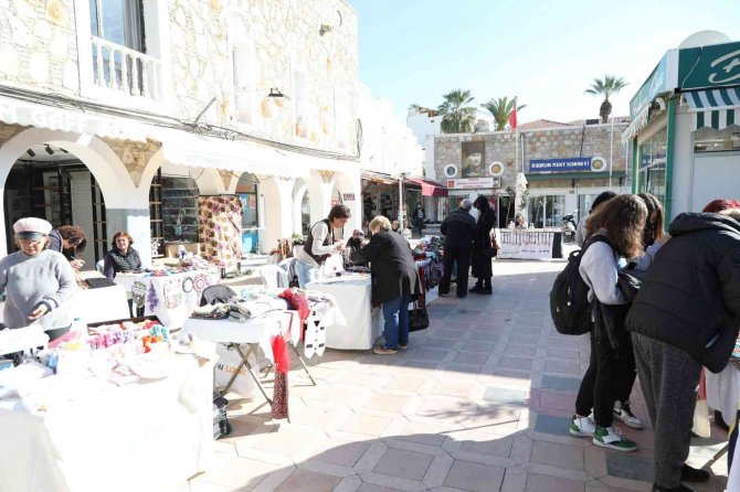 Yılbaşı Panayırı Misafirlerini Bekliyor