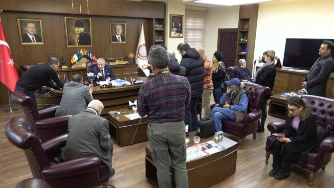 Mhp’li Başkan Sarı’dan Fırsatçılara Uyarı: “Kapatma İşlemi Yaparız”