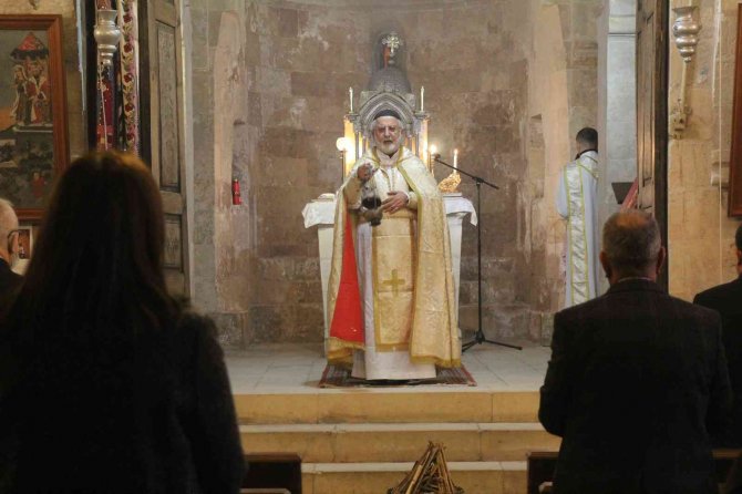 Kırklar Kilisesi Papazı Gabriel Akyüz: "Mardin, Hoşgörü Şehri Olarak Dünyaya Örnek Olacaktır"