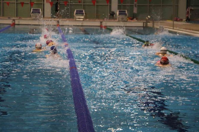 Aydın’a 10 Adet Yarı Olimpik Yüzme Havuzu Yapılacak