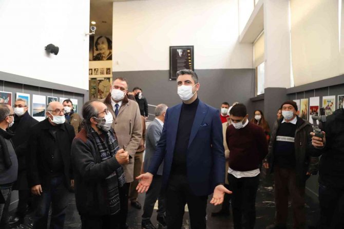 Hasat Sanat Atölyesi ‘Yıl Sonu Karma Sergisi’ Kartal’da Açıldı
