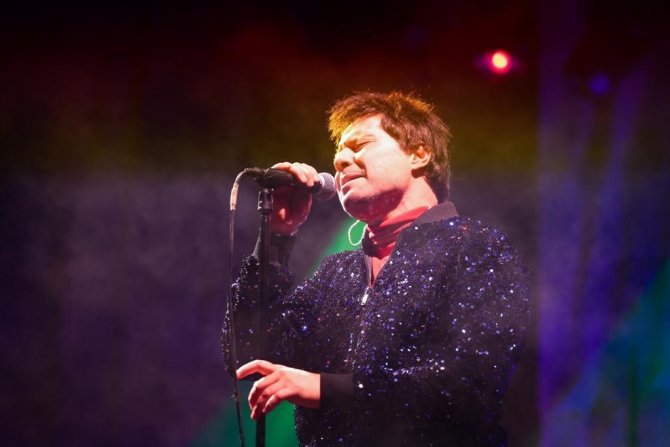 ’Cuma İ̇ş Çıkışı’ Konserlerinde Mirkelam Sahne Aldı