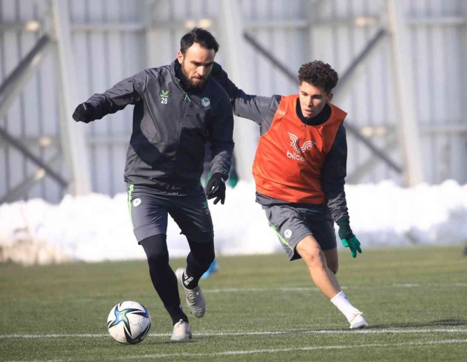 Konyaspor, Beşiktaş’a Hazırlanıyor