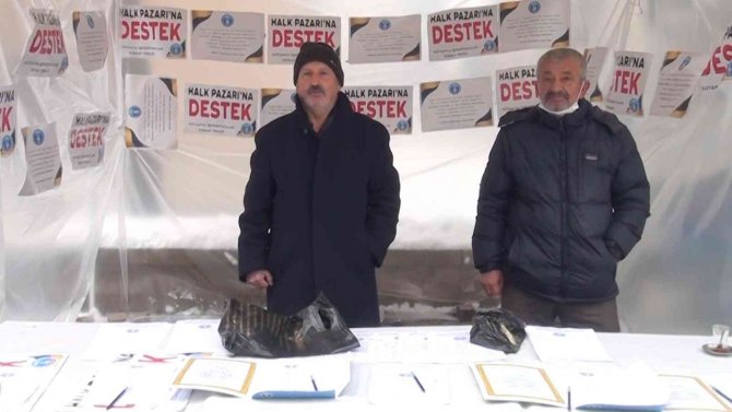 Kütahya’da "Sosyete Pazarı"nın Yeniden Açılması İçin İmza Kampanyası